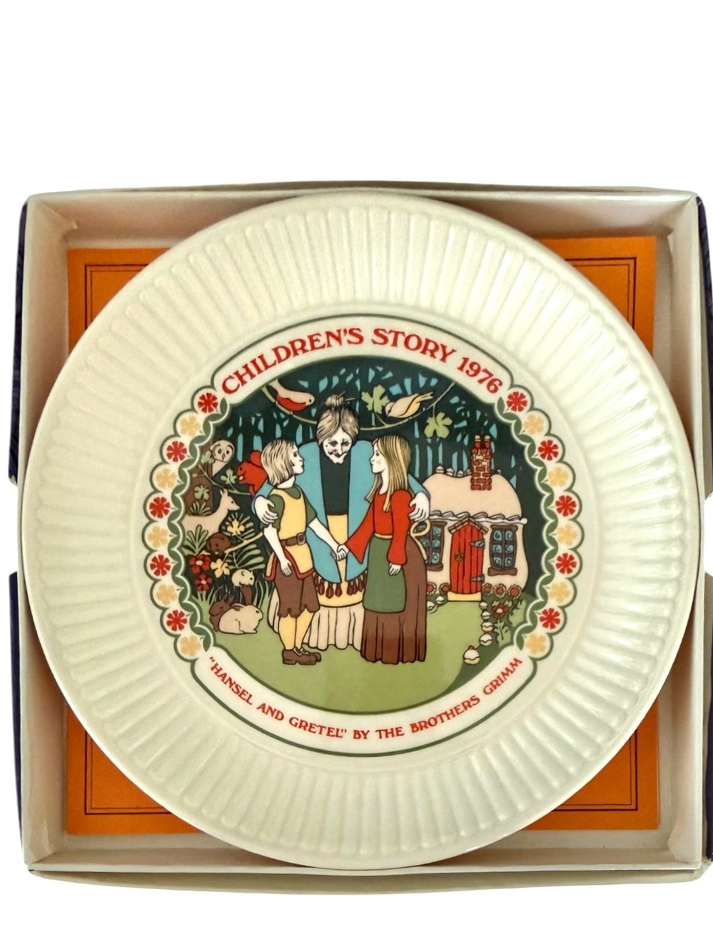 WEDGWOOD Vintage “Children’s Story” Young Collector Series 
6” Plate 1976